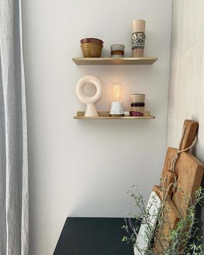 keuken accessoires aan de muur