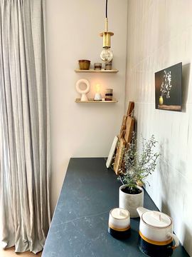 bloesem fotokunst op xpozer aan de muur