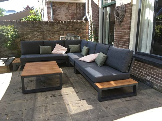 foto van tuin lounge set