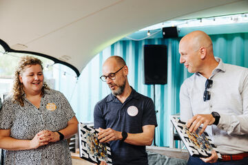 Onthulling van het tafelboek van Werk aan de Muur
