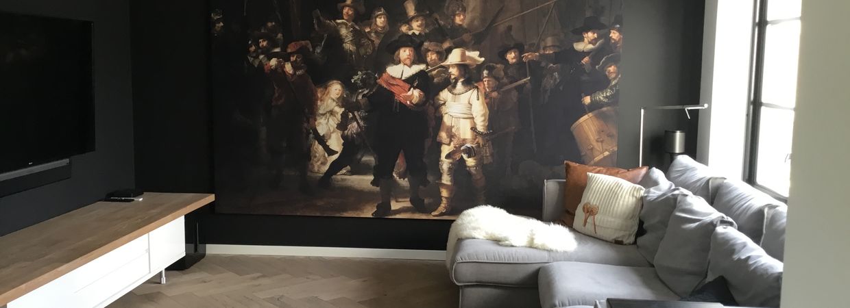 Wallpaper of The Nightwatch from Rembrandt in a living room