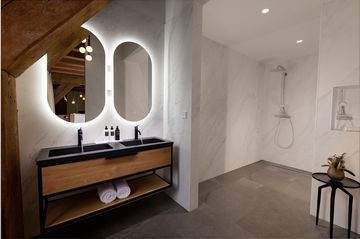 WC Arsenaal Rm205 Bathroom