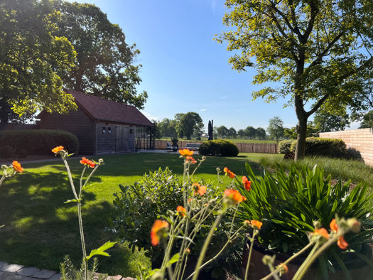 844 C0519 D123 45 B1 980 E F910978 CB205