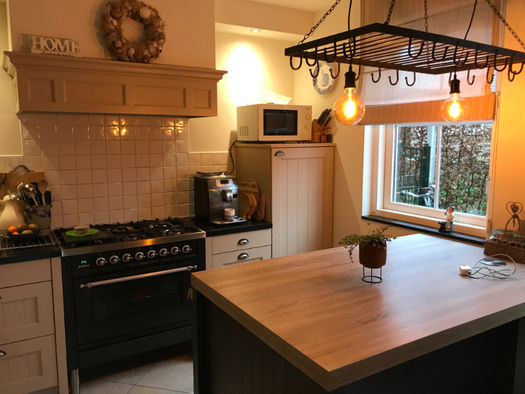 A2e38bca1b24 55 F86 FA0 8 AE4 41 A5 9 F23 709 FC2963313